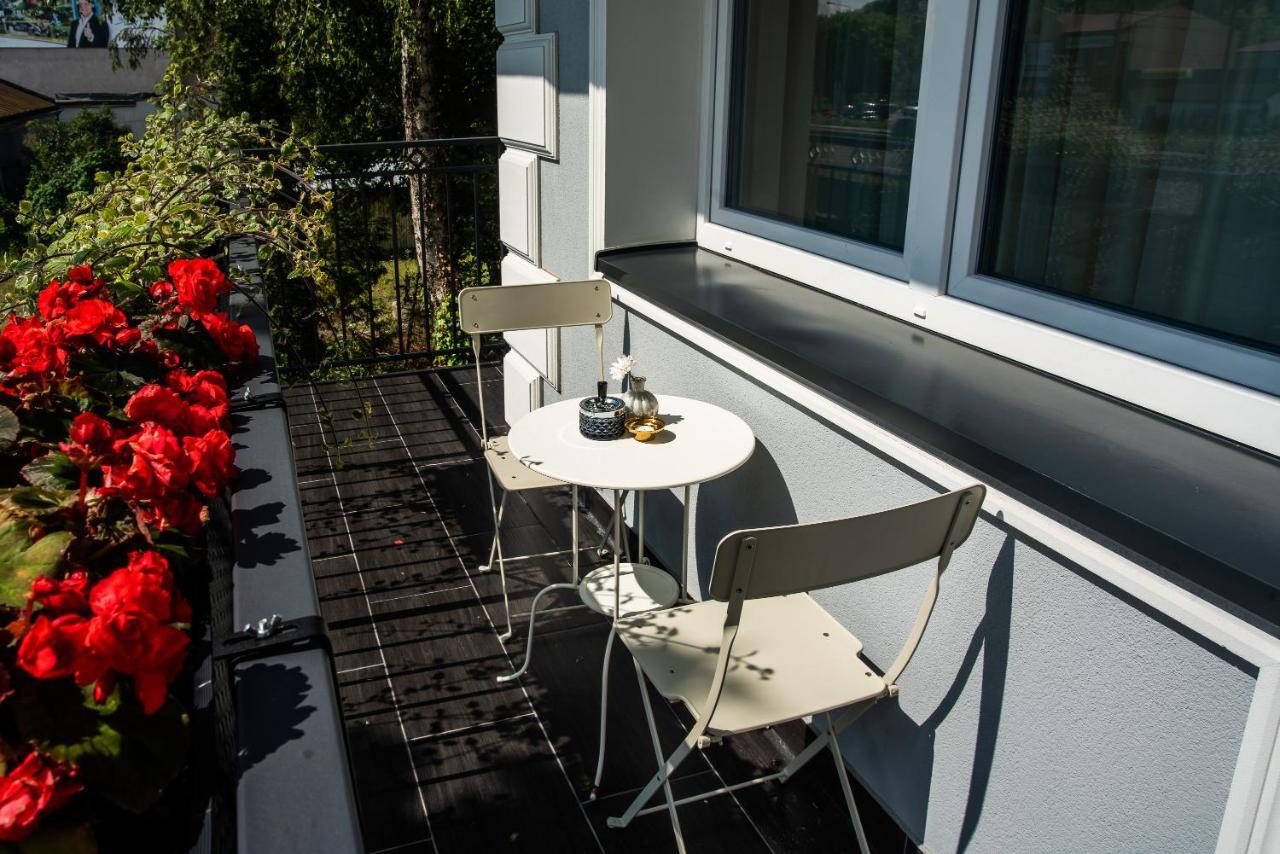 Willa Krakowska Raszyn Exteriér fotografie